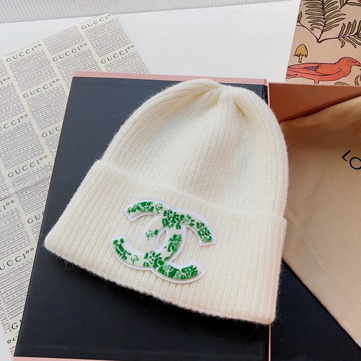New Classic Versatile Knitted Hat 1024101804