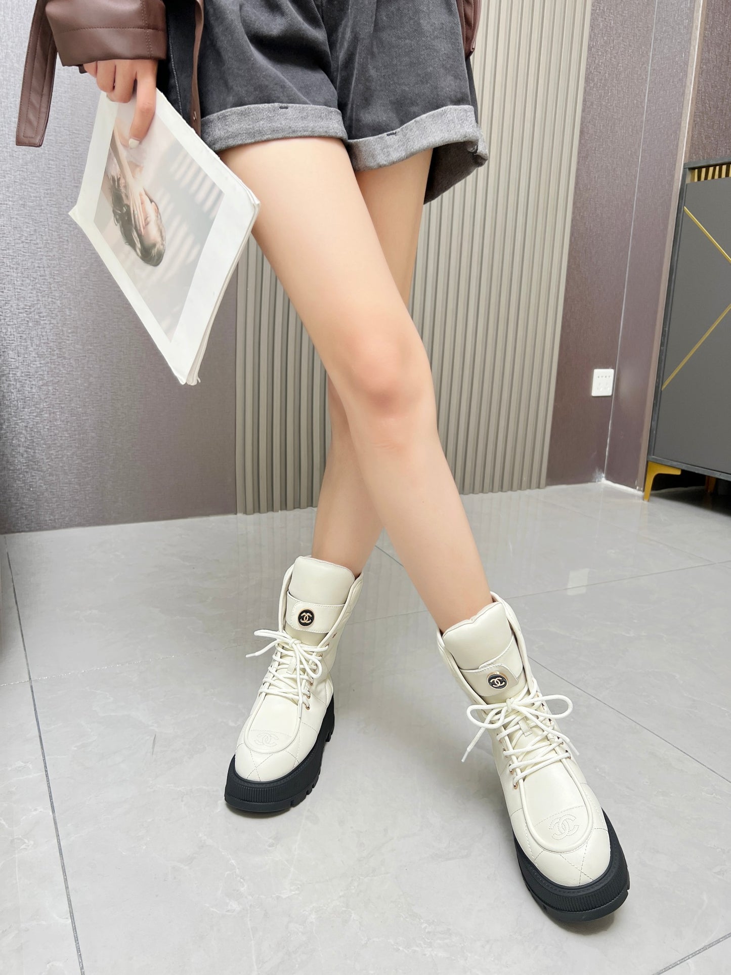 24 New Fall and Winter Fashion Women's Boots 0424090214