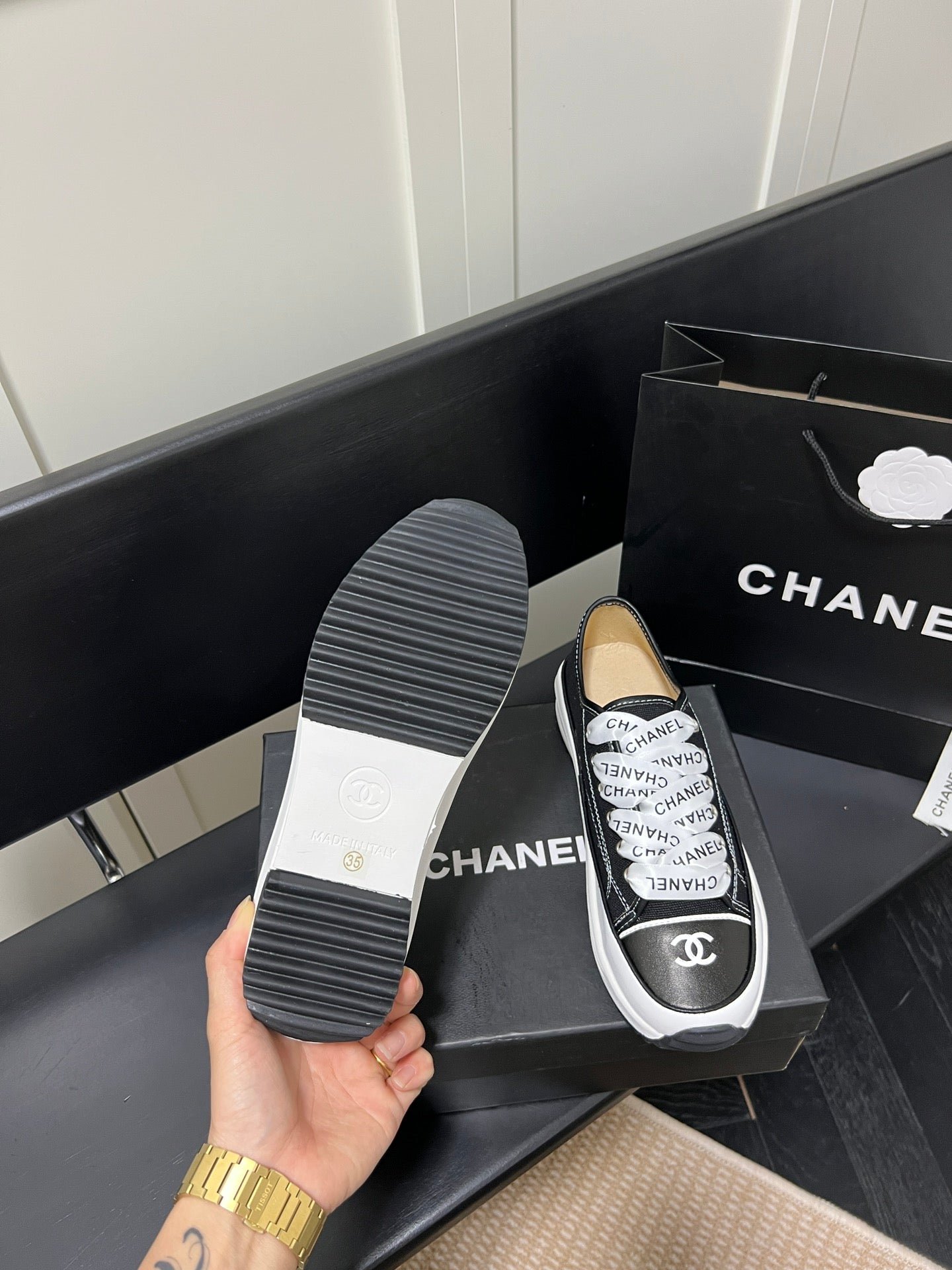 24 New CL Classic Canvas Leather Casual Shoes XC0424040705