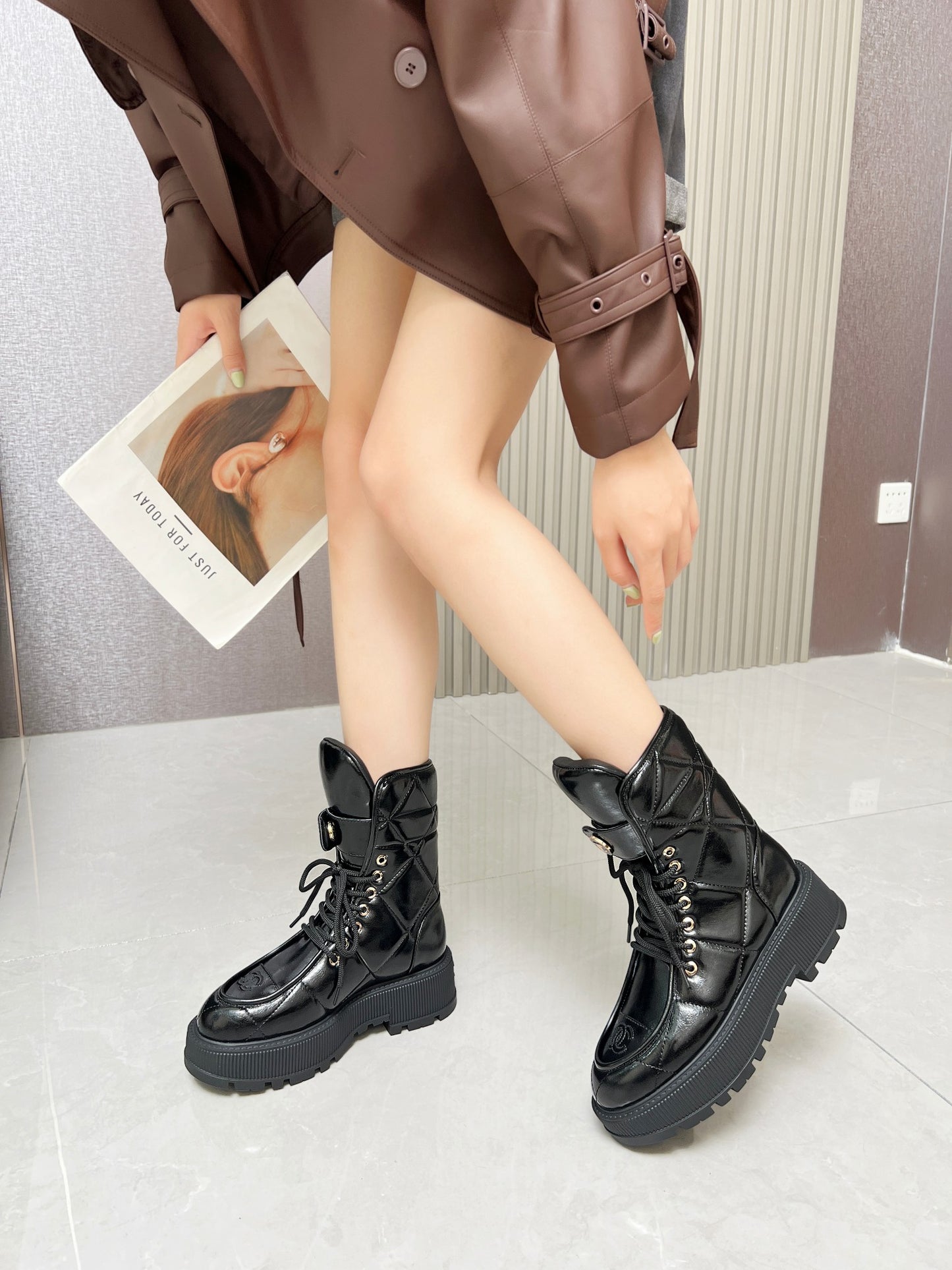 24 New Fall and Winter Fashion Women's Boots 0424090214