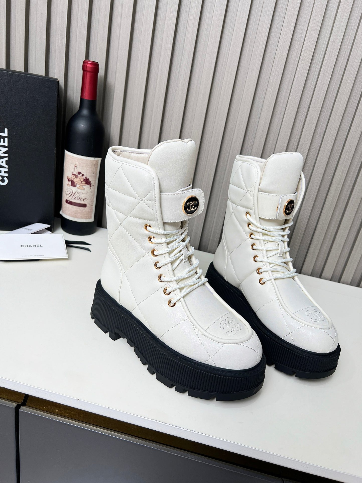 24 New Fall and Winter Fashion Women's Boots 0424090214