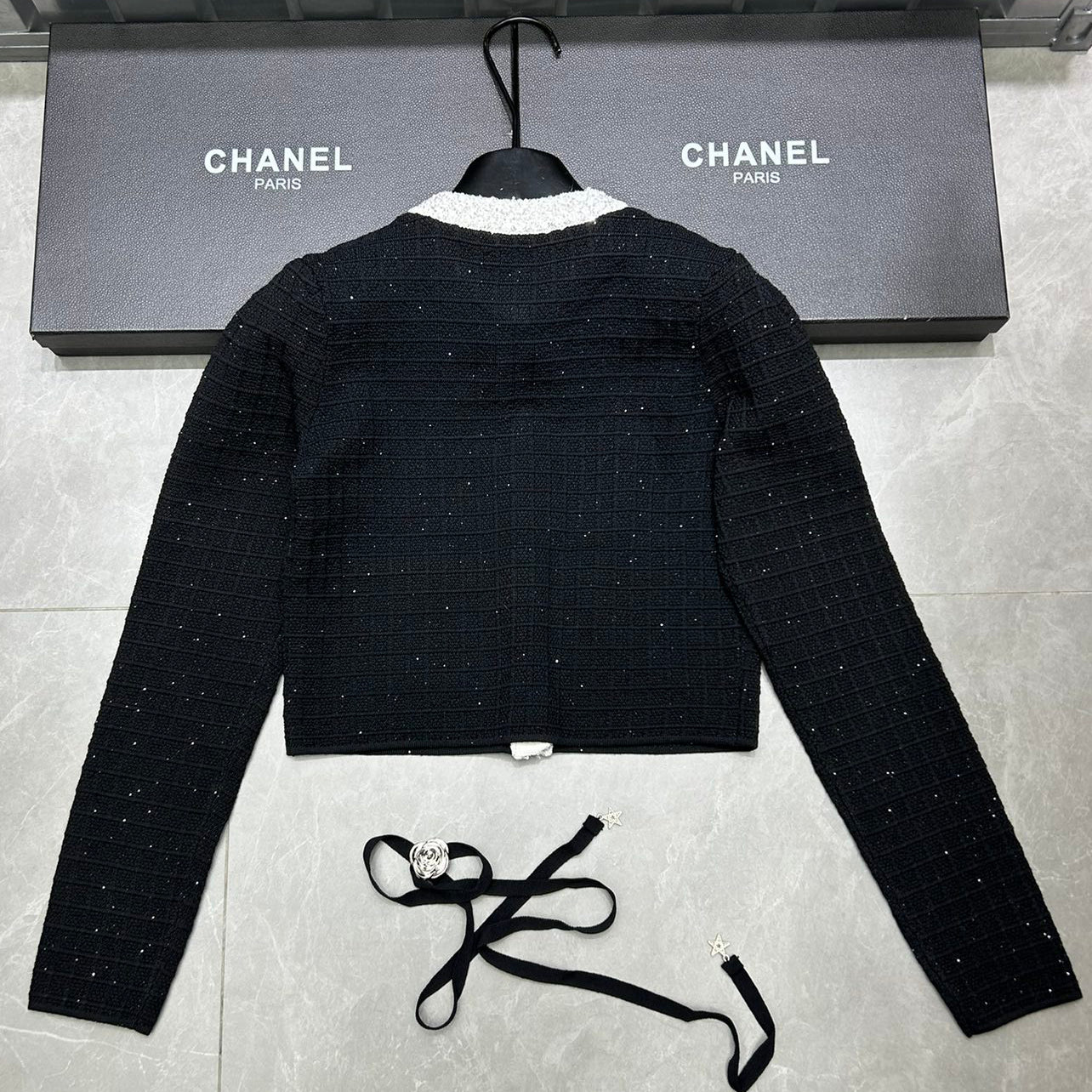 Camellia bead edge knitted cardigan 1024102205