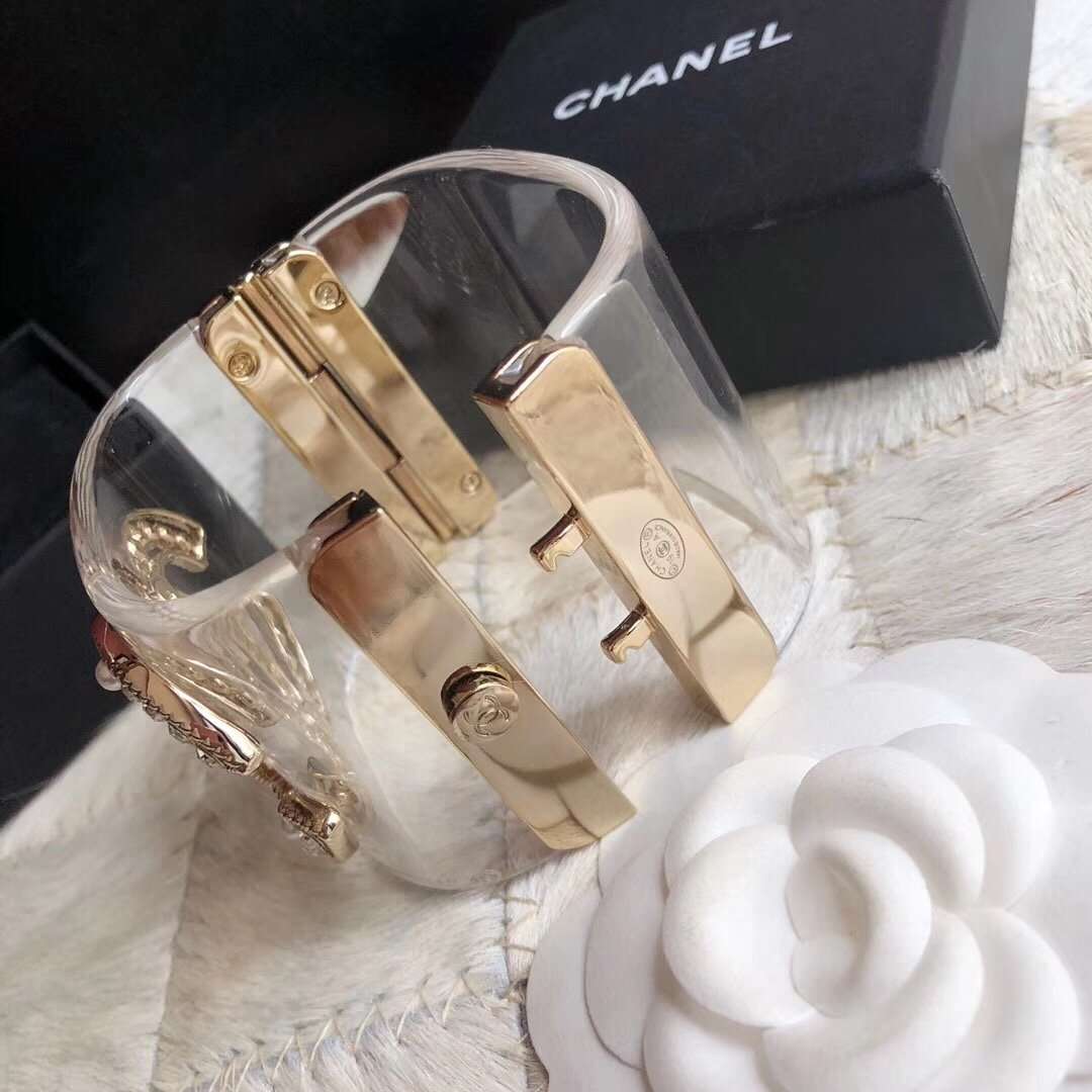 CHA New Fashion Cuff Bracelet 0425022407