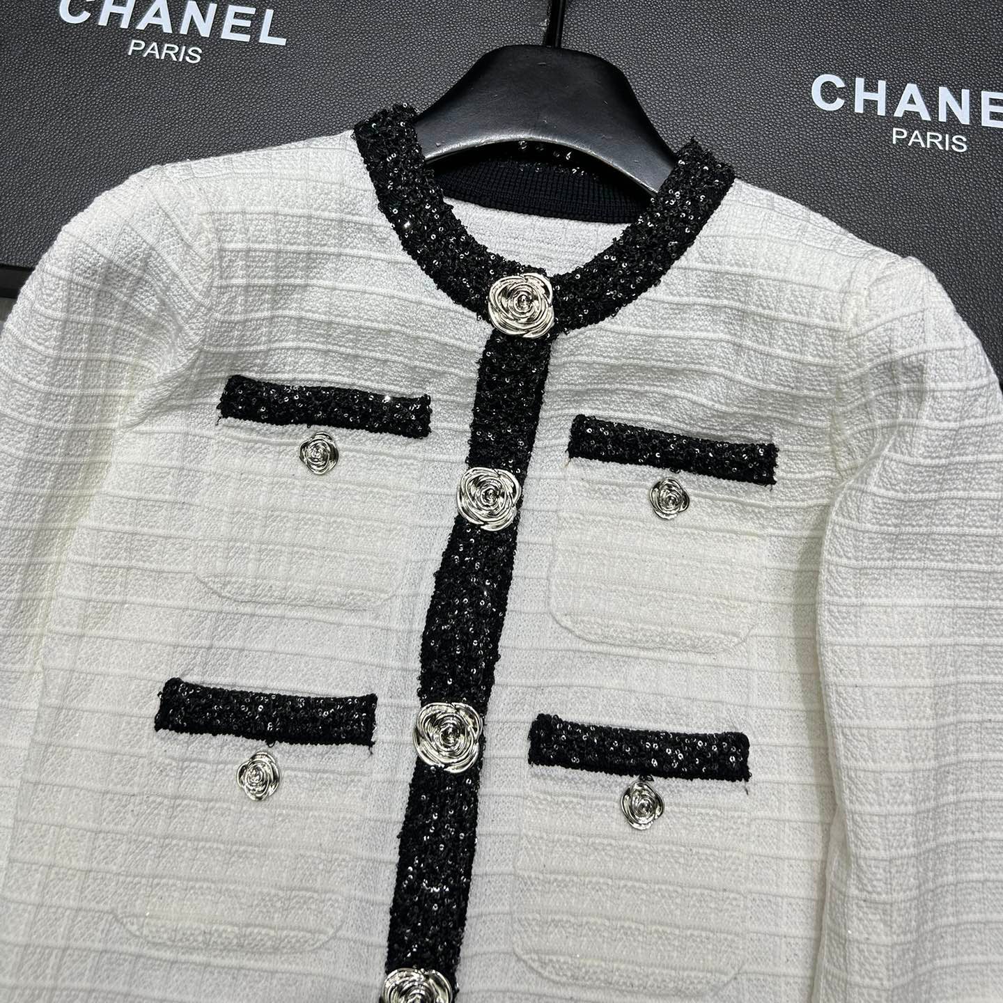 Camellia bead edge knitted cardigan 1024102205