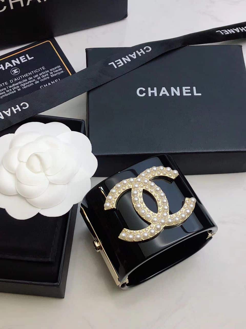 CHA New Fashion Brooch 0425022406