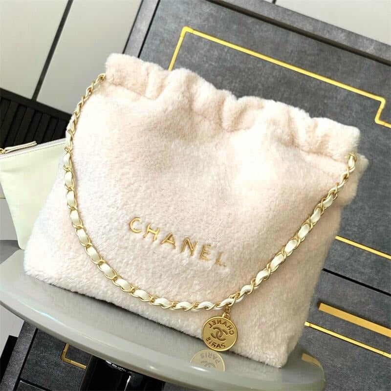 CHA 22 New Mini Handbag for Women 0424111413