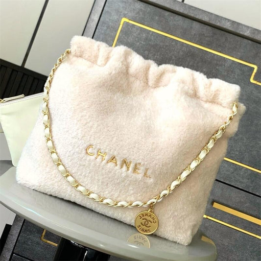 CHA 22 New Mini Handbag for Women 0424111413