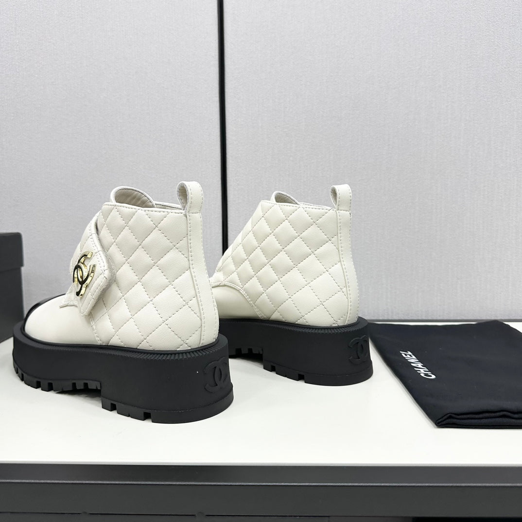 CNL autumn and winter heavy-duty hot-selling short boots 04240081604