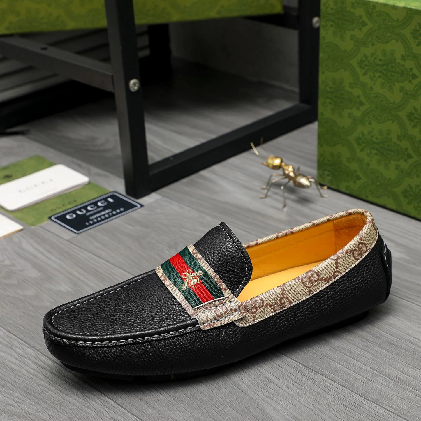 Trendy classic printed men's casual loafers 1024040114