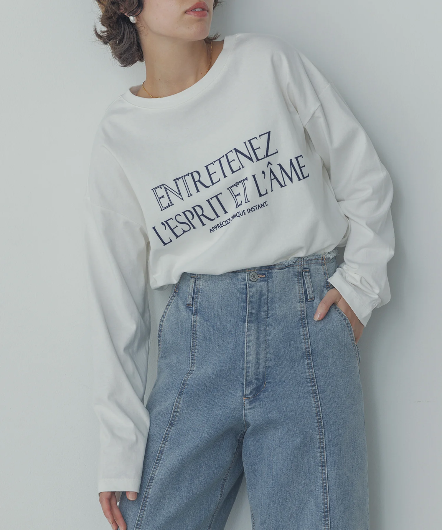 フロッキープリント ロゴロンTシャツ